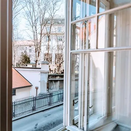 アパート Black & White Flat For 2 / Peaceful / Jewish Quarter プラハ